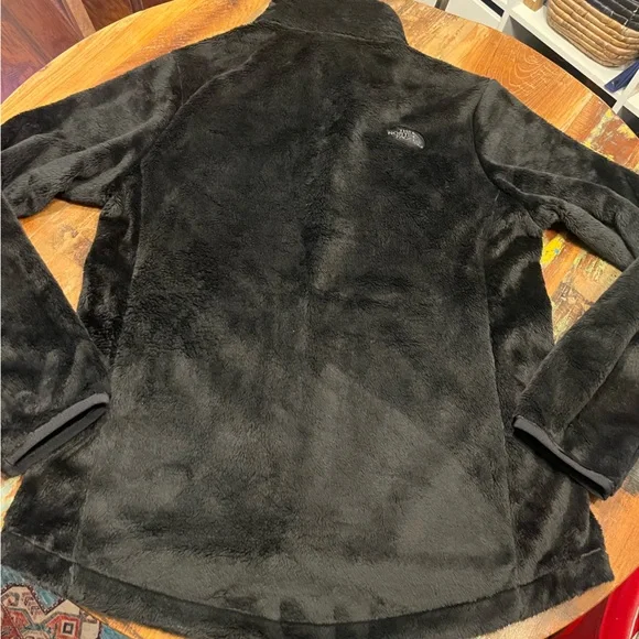 NWT North Face Women’s Osito Jacket - Picture 6 of 6